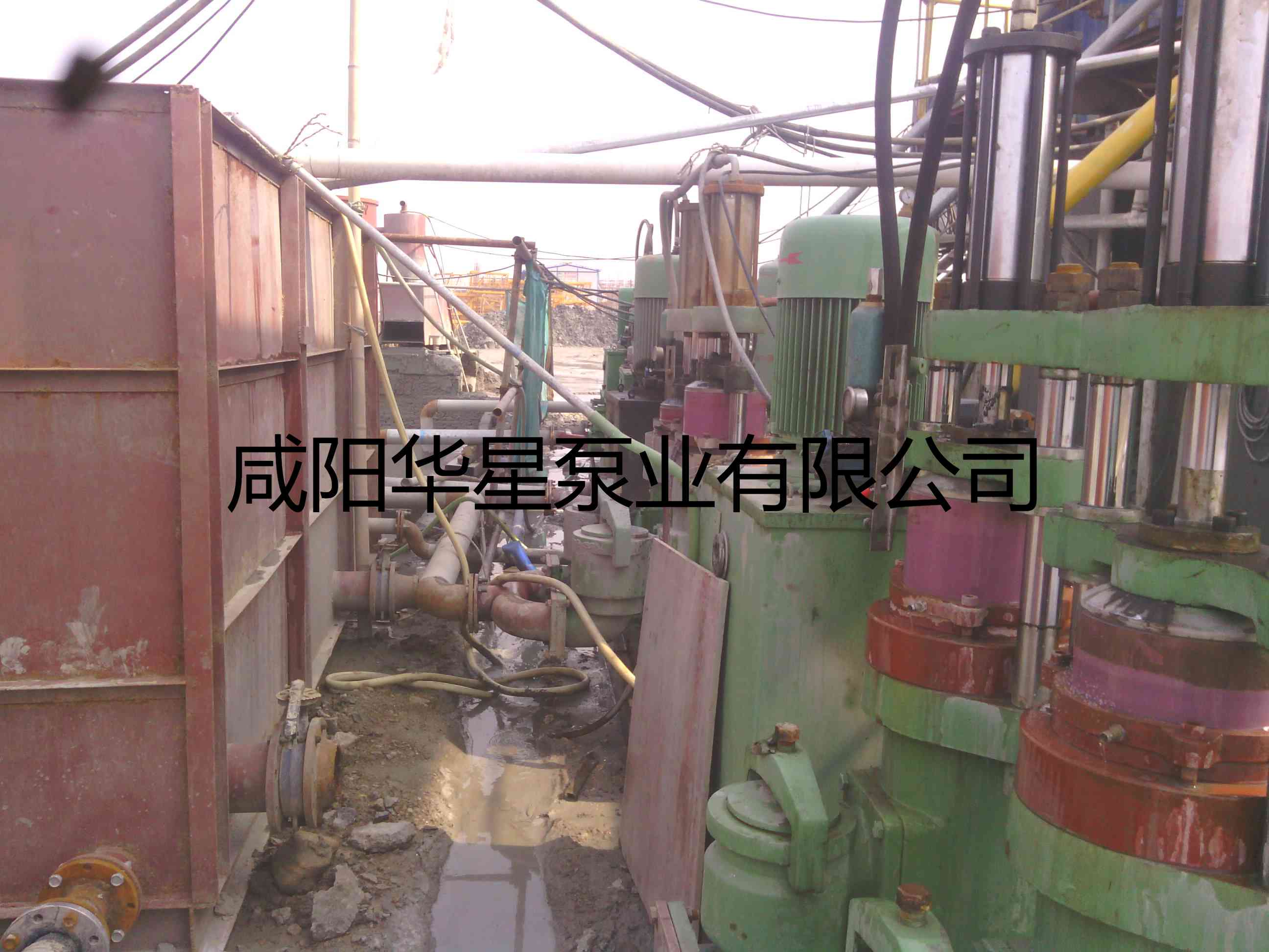 華星YBH300-40節(jié)能陶瓷柱塞泵打樁污泥使用現(xiàn)場--第二個現(xiàn)場-05